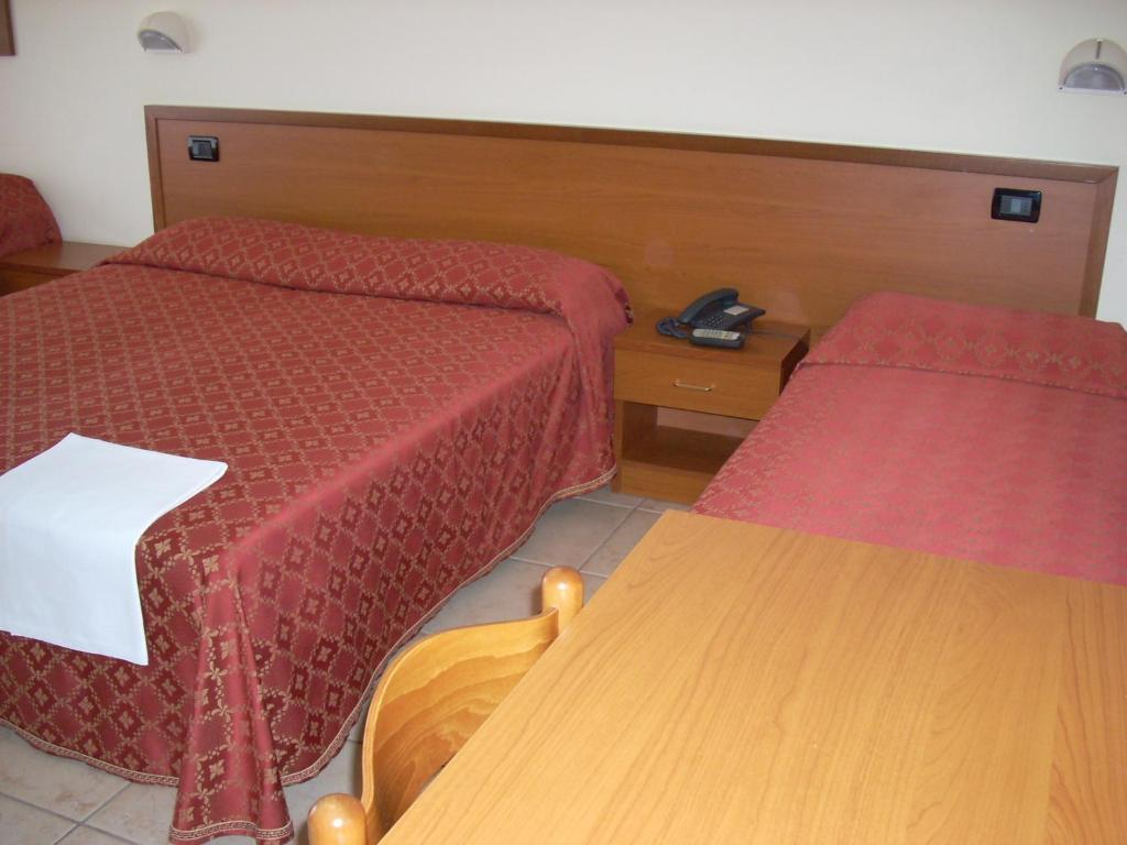 Hotel Margherita San Giovanni Rotondo Kamer foto